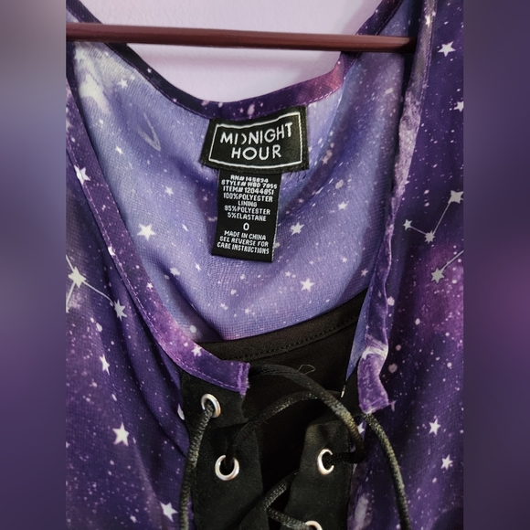 Hot topic plus size 0 starry dress - Picture 3 of 8